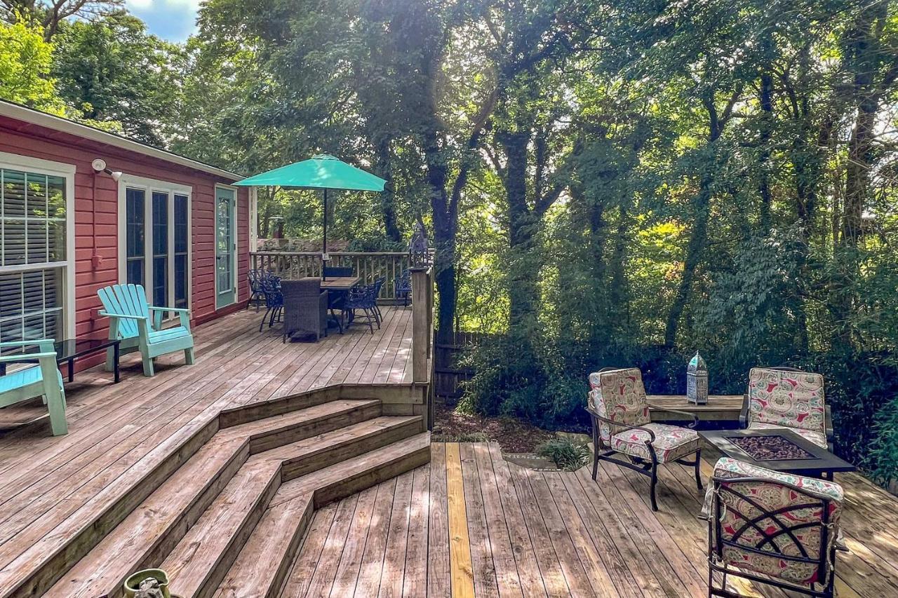 Eclectic Osage Cottage In Historic District Eureka Springs Exterior photo